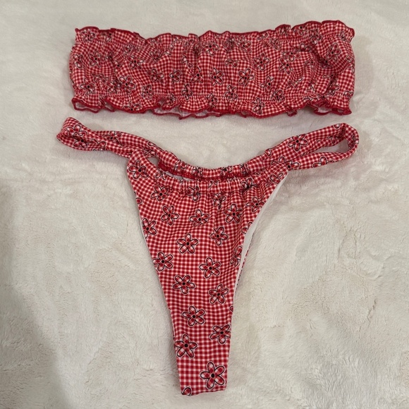 New! SET Frankie’s Bikinis x Pink Rosalind Bandeau Reilly Bikini 31496 - Picture 8 of 14